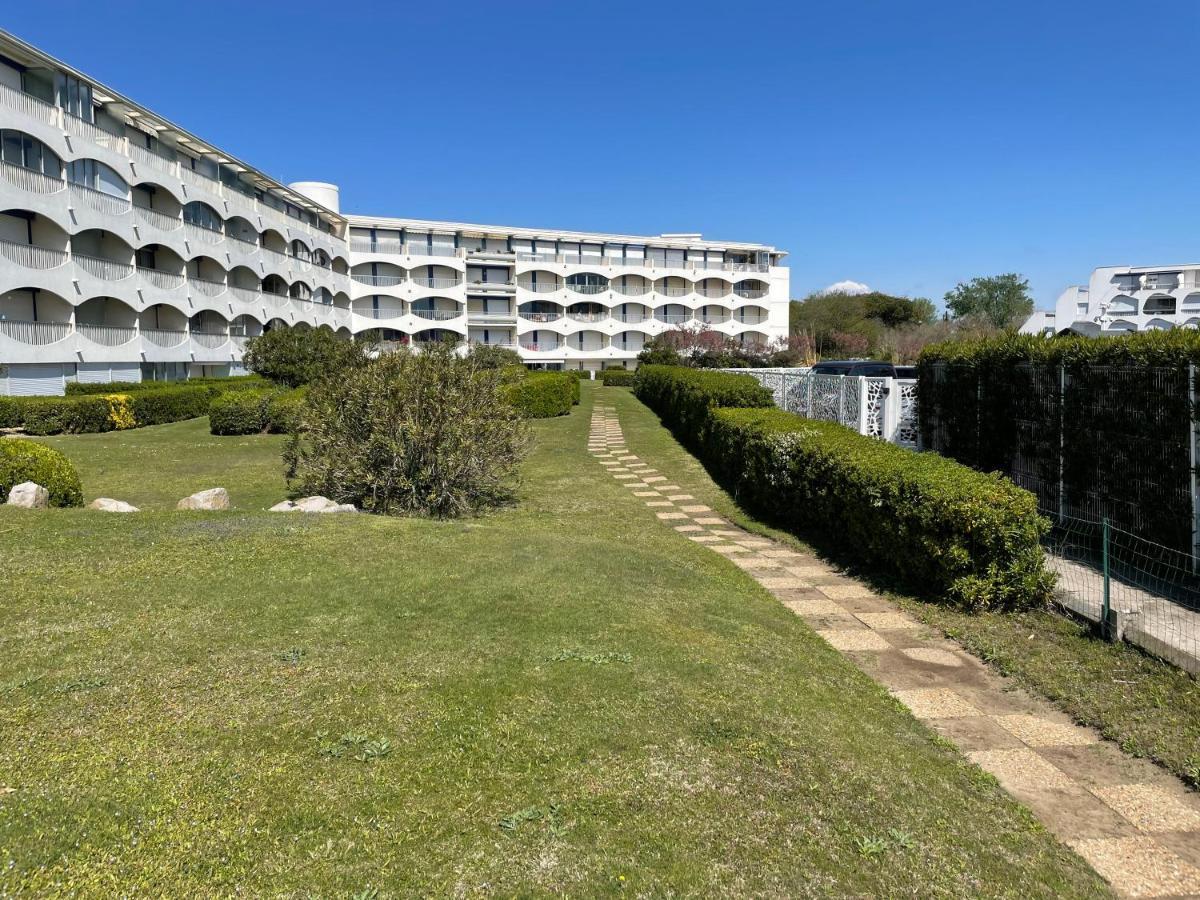 Chez Edouard 362 - Superbe Appartement En Premiere Ligne De La Plage La Grande Motte Exteriör bild